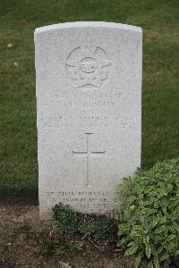 Hanover War Cemetery - Du Broy, Thomas Edmund